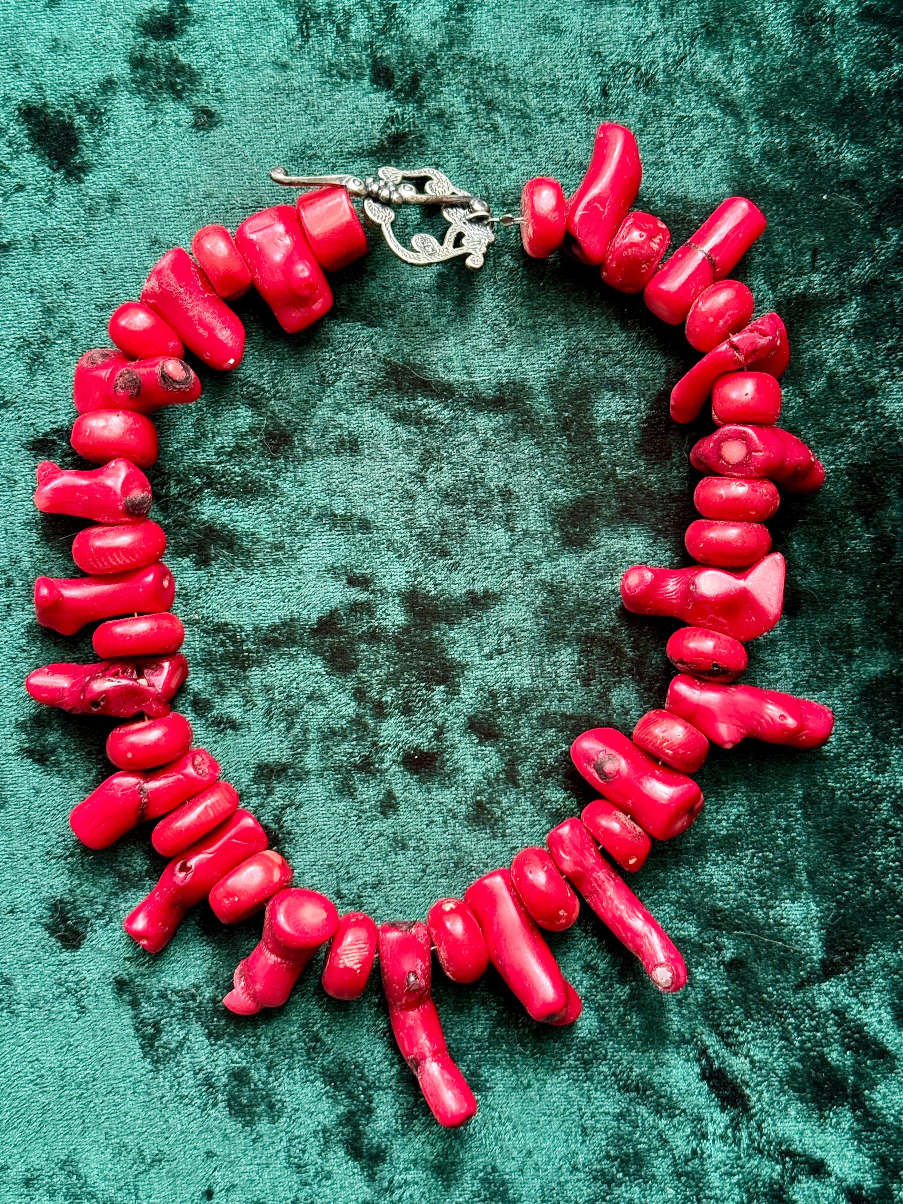 16-Inch Red Branch Coral Necklace - Image 5