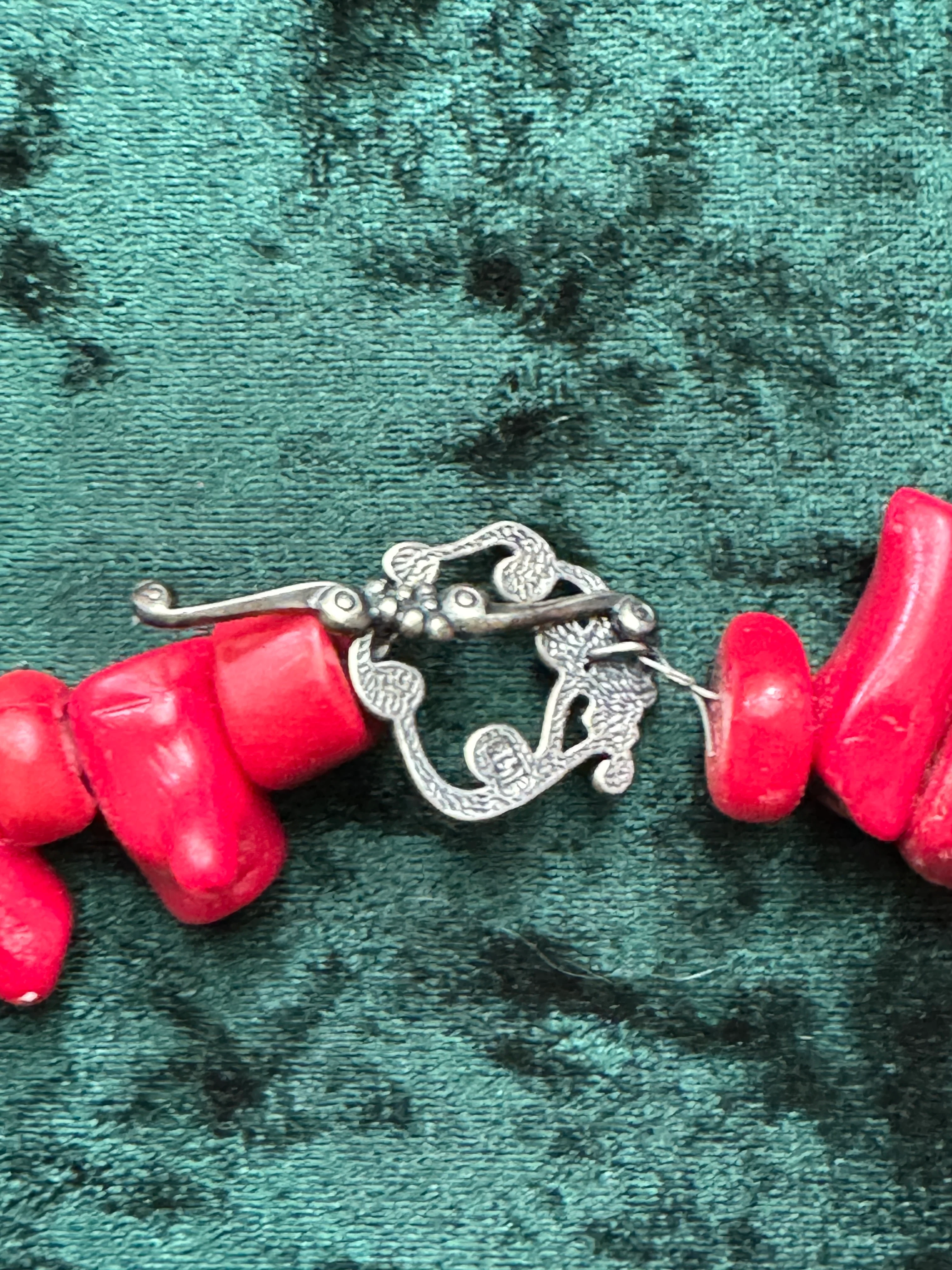 16-Inch Red Branch Coral Necklace - Image 7