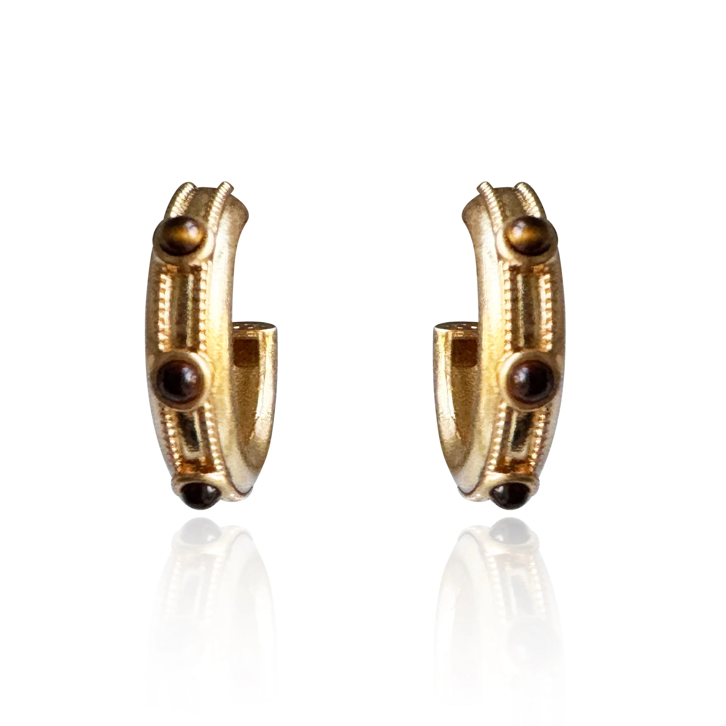 Olivia Gold Hoop Earring - Image 5