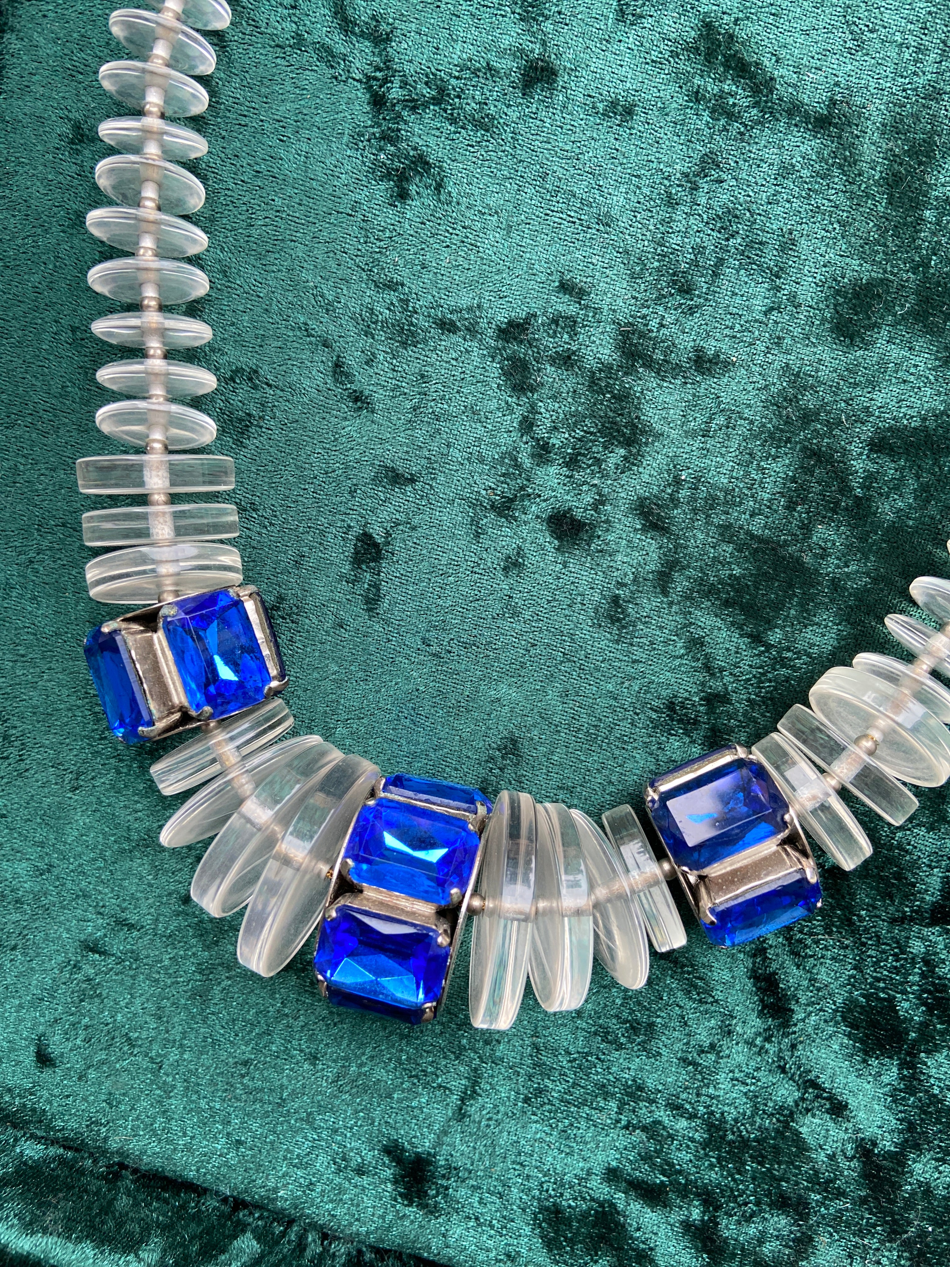 Designer Carlo Zini Lucite Blue Jewel Statement Necklace - Image 4