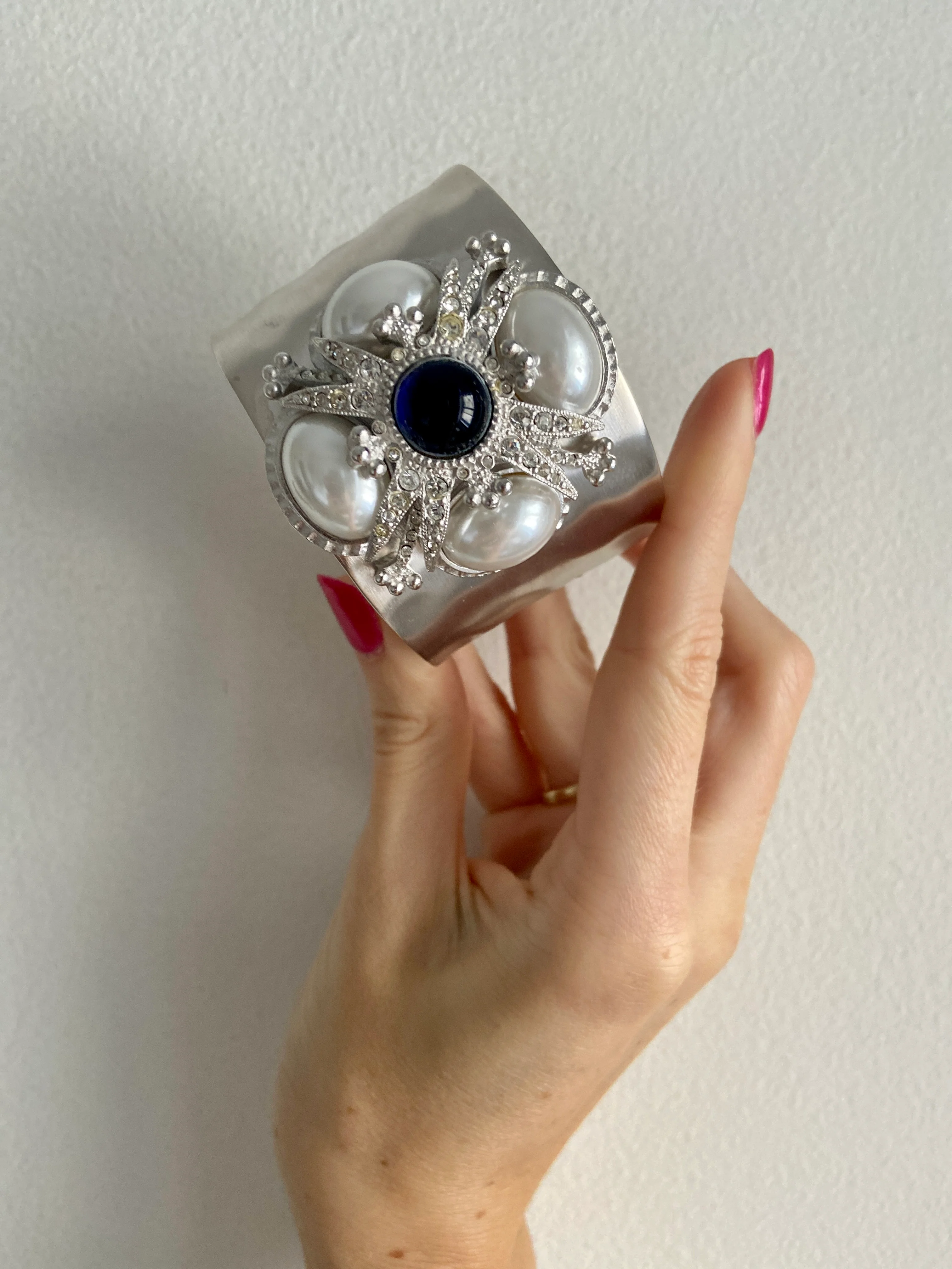 90s St. John Silver Cuff Bracelet - Image 3