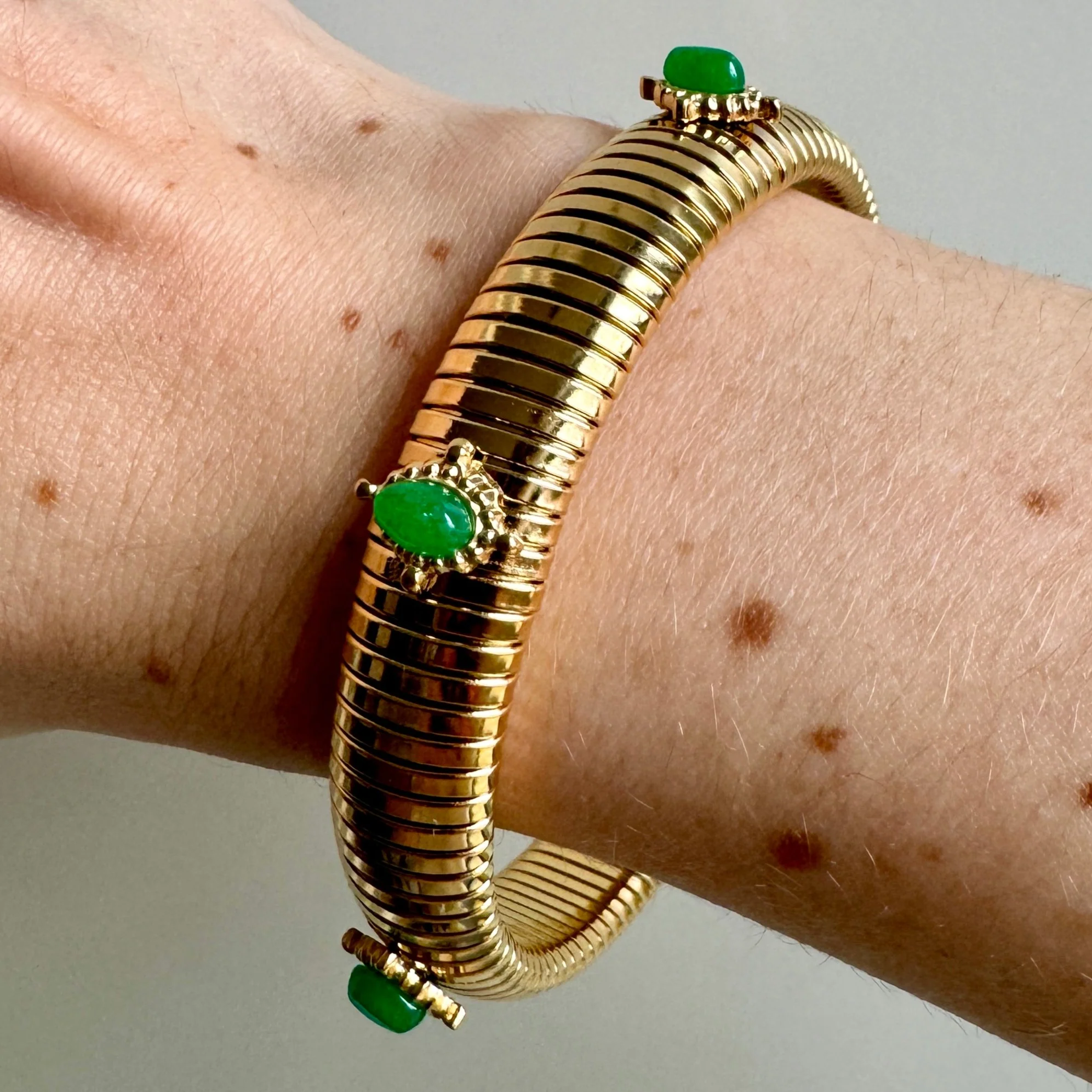 Small Green Stone Gold Omega Bracelet - Image 2