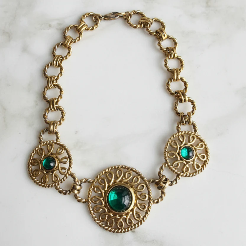 Vintage French Designer Guy Laroche Mogul Green Cabochon Statement Necklace - Image 4