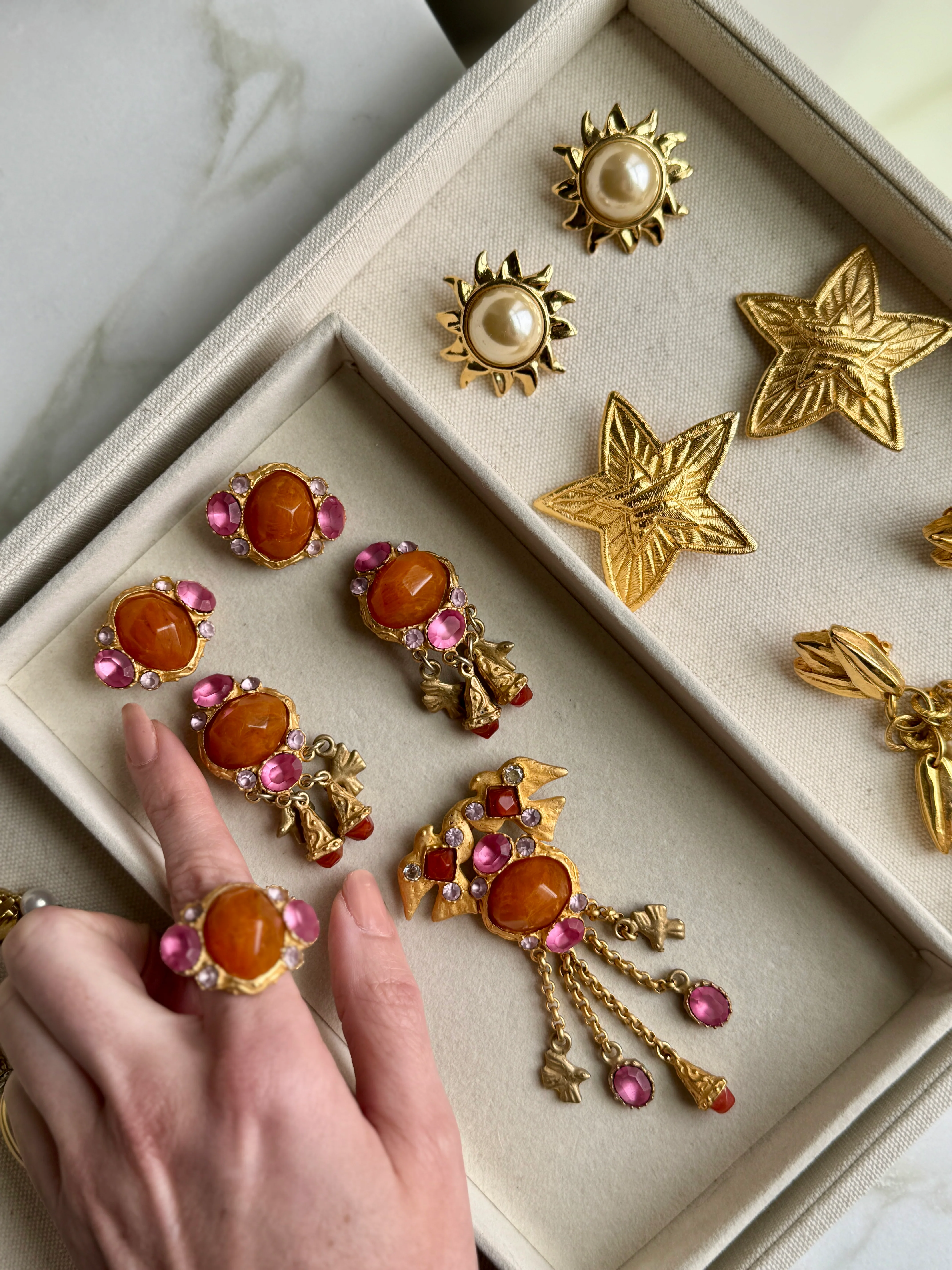 Vintage 90s French Sun Pearl Earrings - Image 4
