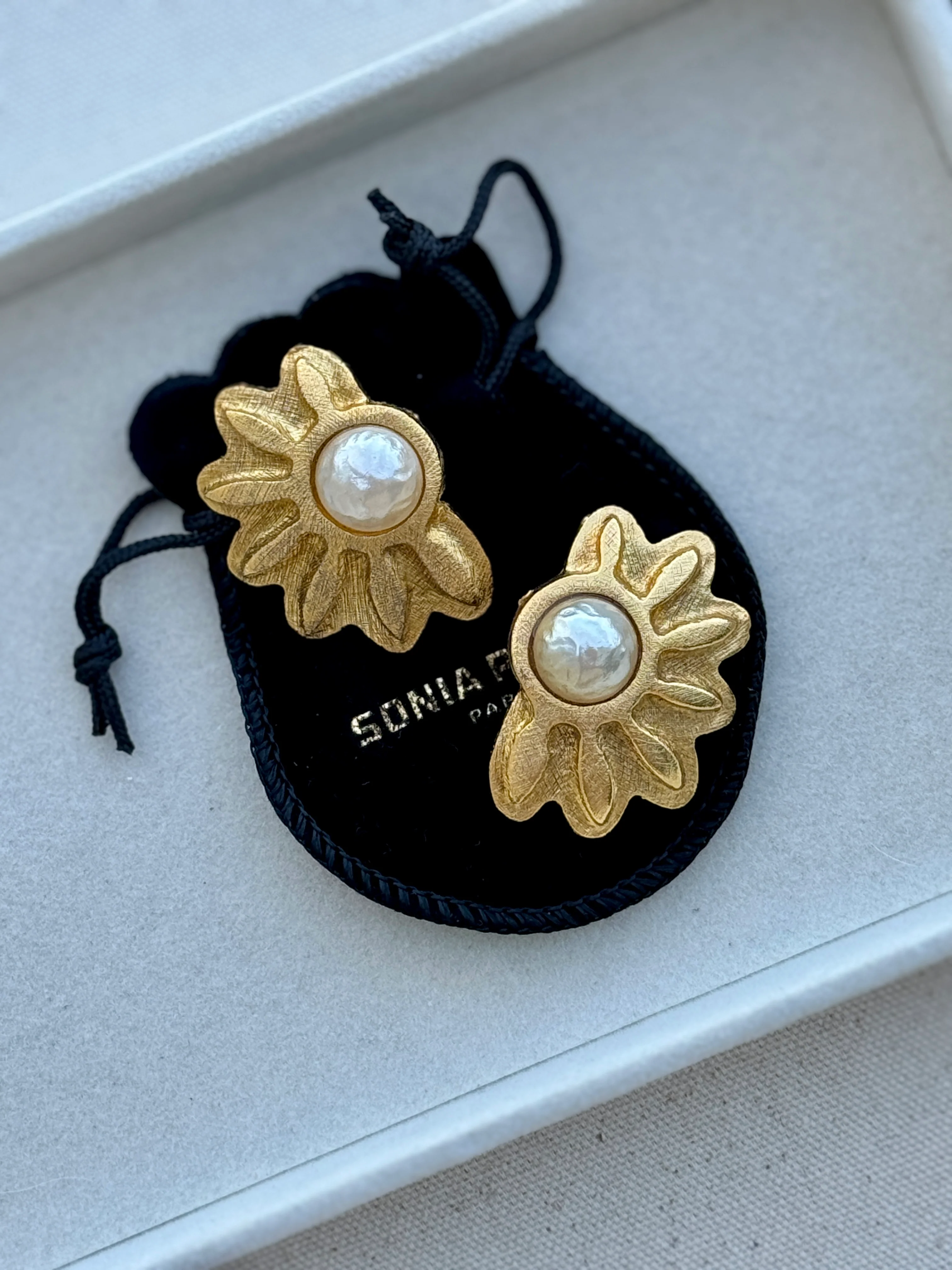 Vintage Sonia Rykiel Gilt Pearl Earrings - Image 4